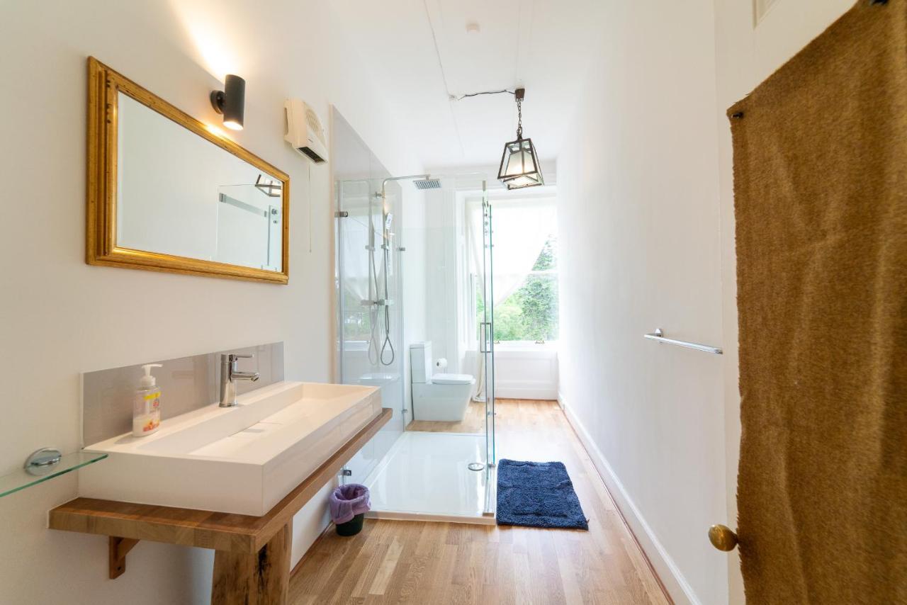 Bed & Breakfast Estate And Self Catering